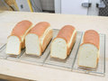 製パン実験でベストなパンづくりのノウハウを身につける